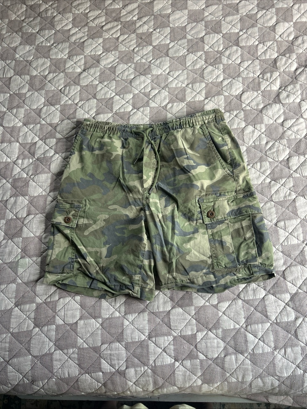Men's American Eagle Flex Camo Cargo Shorts - Green Small